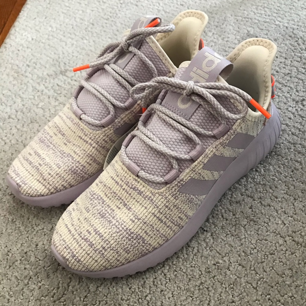 Adidas sneakers size 7.5